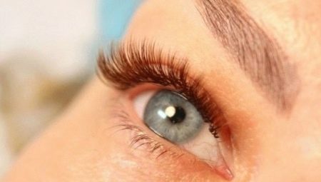 นามสกุลขนตาสีน้ำตาล