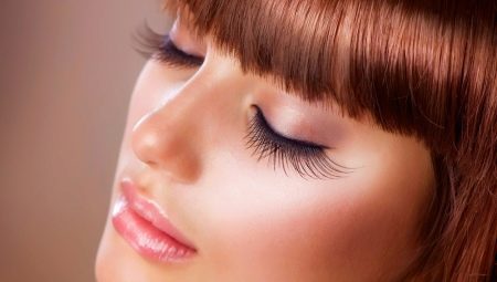 Features of the extension of silk eyelashes