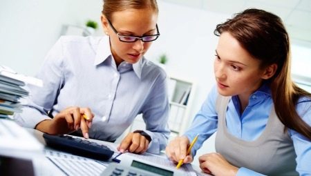 Features of the profession accountant auditor