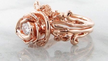 Rose Gold Features