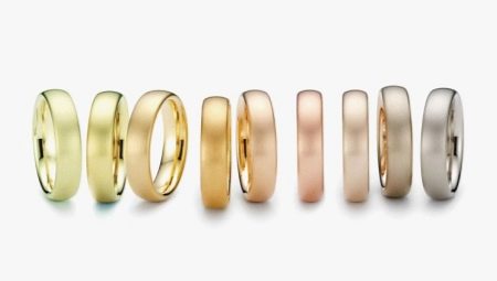 ความหลากหลายของสีทอง