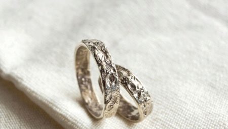 Perak saduran rhodium: apa itu dan bagaimana ia berbeza dari biasa?