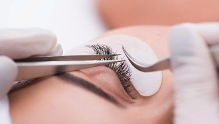 How long do classic eyelashes hold?