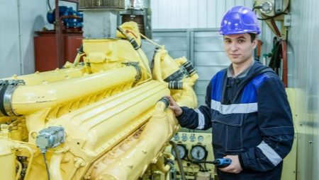 ทุกอย่างเกี่ยวกับอาชีพของคนขับเครื่องยนต์สันดาปภายใน