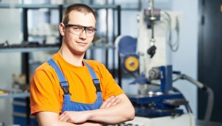 All about the profession fitter