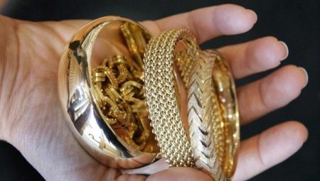 How to check gold for authenticity at home?