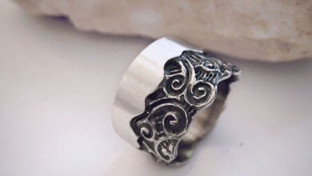 Why does silver turn black and how to prevent this?