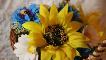 Com fer un gira-sol a partir de foamiran?