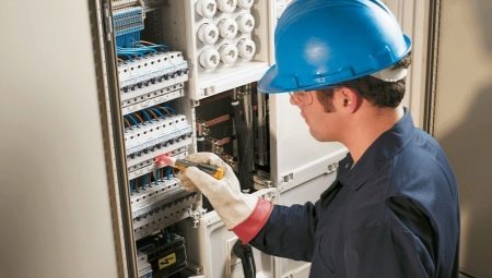 Who is an electrician and what does he do?