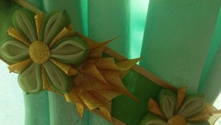 Kansashi curtain hooks