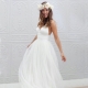 Wedding dresses according to the age of the bride