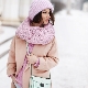 What to wear with a pink scarf?