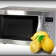 How to clean the microwave with lemon?