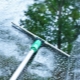 How to choose a brush for washing windows?