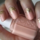 Beige manicure with gold: the best ideas and design options