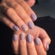 How to beautifully design a delicate matte manicure?