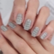 How to create and design a custom newspaper manicure?