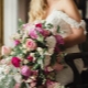 Cascading bouquet of the bride: tips for choosing flowers and design options