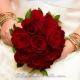 Red bridal bouquet: subtleties of the choice of colors and design