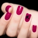 Raspberry manicure: features and design options