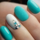 Design features of manicure in turquoise colors