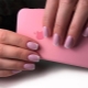 Pink jacket on the nails: versatility and sophistication