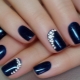 Blue manicure with rhinestones: spectacular and rich