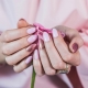 The subtleties of selecting a manicure for a pink dress