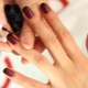 Ideas for designing a dark jacket on nails