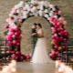 Balloon wedding arch: design options and DIY methods