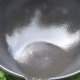 How to clean the cauldron?
