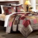 Bedspreads in the bedroom: features, varieties and selection tips