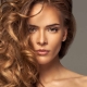Golden brown hair color: what does it look like and who suits it?