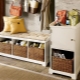Banquets with a storage box in the hallway: types and choices