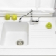 White sink for the kitchen: features and tips for choosing