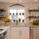 Hinged shelves in the kitchen: varieties and choices