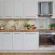 Kitchen apron panels: overview of varieties and selection tips