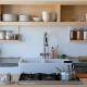 Types and features of placing open shelves in the kitchen