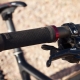 Grips for a bicycle: description, purpose and choice