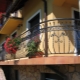 Wrought iron balconies: features, views and interesting examples
