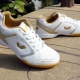 How to choose sneakers for table tennis?