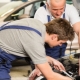 What is the difference between a car mechanic and a car mechanic?