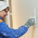 What is a plasterer painter and what does he do?