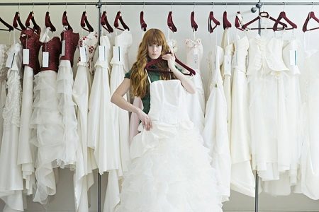 ค้นหาชุดแต่งงาน