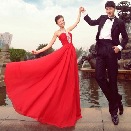 Red Plain Wedding Dress