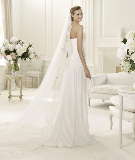 Straight Fit Wedding Dress