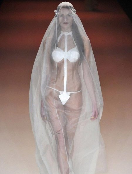 Wedding explicit dress of Alexander Fisher-Reler