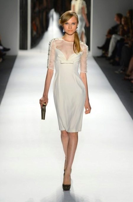 Wedding dress with a clutch