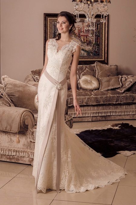 Wedding dress by Viktoria Karandasheva with lace