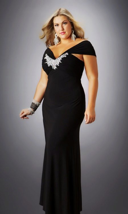 Black evening dress for overweight women
